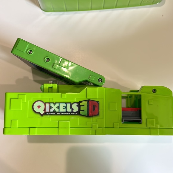 Qixels 3D maker - Picture 2 of 3